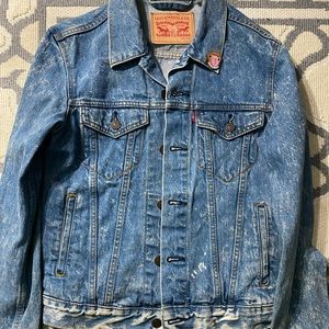 Levi’s jean jacket, size xs